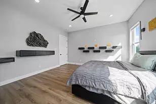 12010 Kenai Cir, Woodway, TX 76712 - Photo 11