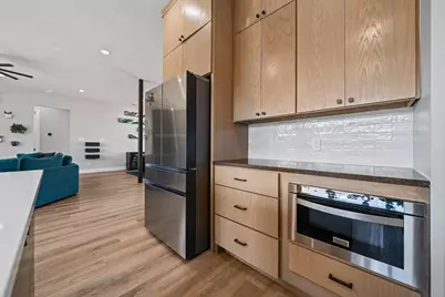 12010 Kenai Circle, Woodway, TX 76712 - Photo 9