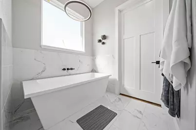 12010 Kenai Circle, Woodway, TX 76712 - Photo 13