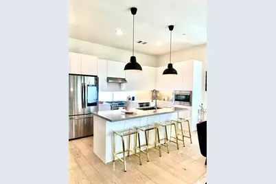 1505 N Garrett Avenue #204, Dallas, TX 75206 - Photo 13