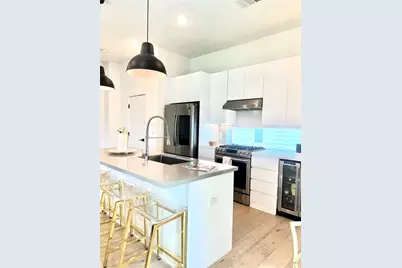 1505 N Garrett Avenue #204, Dallas, TX 75206 - Photo 11