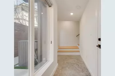 1505 N Garrett Avenue #204, Dallas, TX 75206 - Photo 15