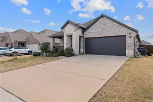 459 Crystal Clear Ln, Princeton, TX 75407 - Photo 3