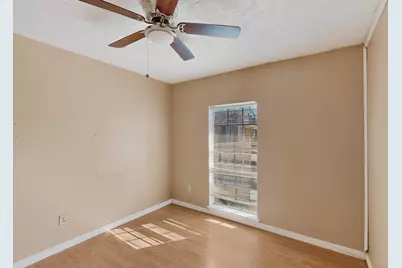 8 W Townhouse Lane #32, Grand Prairie, TX 75052 - Photo 27