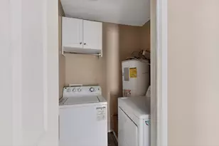 8 W Townhouse Ln, Grand Prairie, TX 75052 - Photo 29