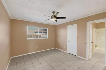 8 W Townhouse Lane #32, Grand Prairie, TX 75052 - Photo 17