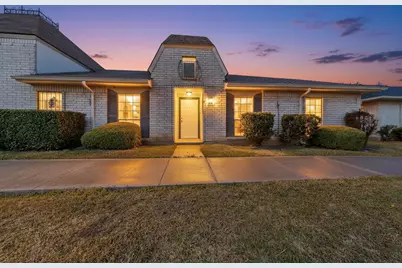 8 W Townhouse Lane #32, Grand Prairie, TX 75052 - Photo 1