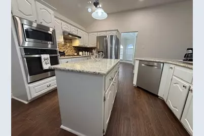 2510 Chapel Hill Drive, Rowlett, TX 75088 - Photo 11