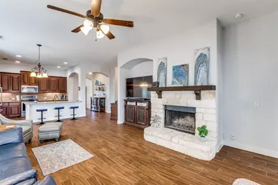 513 Thompson Drive, Van Alstyne, TX 75495 - Photo 11