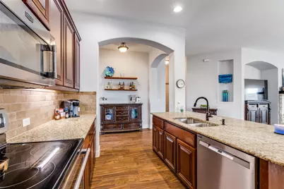 513 Thompson Drive, Van Alstyne, TX 75495 - Photo 7