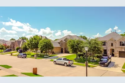 6912 Barolo Drive, Rowlett, TX 75088 - Photo 5
