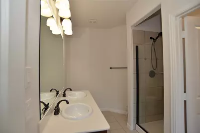 213 Emerald Creek Drive, Fort Worth, TX 76131 - Photo 11