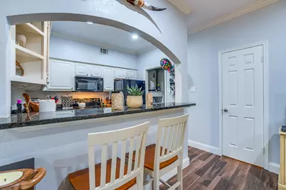 4102 Buena Vista Street #17, Dallas, TX 75204 - Photo 5