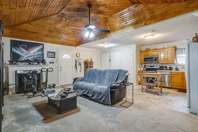 449 W Dunlap Avenue, Boyd, TX 76023 - Photo 7