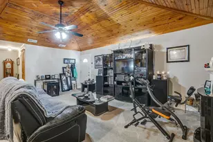 449 W Dunlap Ave, Boyd, TX 76023 - Photo 9