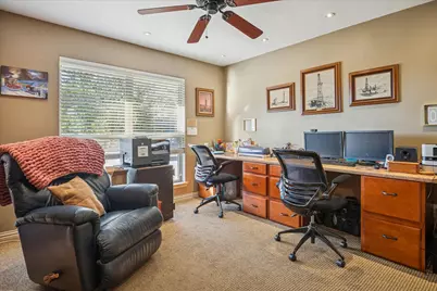 1118 Berkshire Court, Trophy Club, TX 76262 - Photo 25