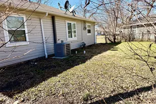 809 Shawnee Trce, Grand Prairie, TX 75051 - Photo 13