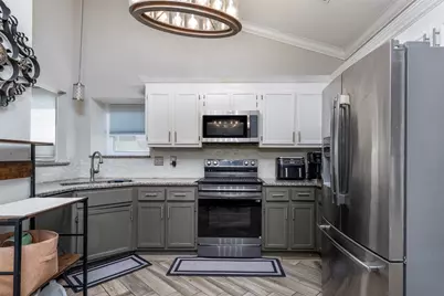 203 Hillside Drive, Kennedale, TX 76060 - Photo 11