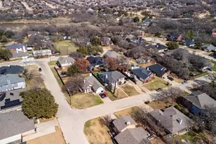 203 Hillside Dr, Kennedale, TX 76060 - Photo 35