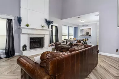 203 Hillside Drive, Kennedale, TX 76060 - Photo 5