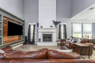 203 Hillside Dr, Kennedale, TX 76060 - Photo 7