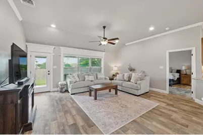 2607 Austin Drive, Granbury, TX 76048 - Photo 15