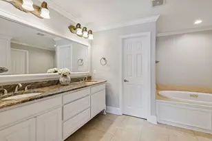 7040 Oakbluff Dr, Dallas, TX 75254 - Photo 13