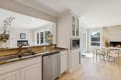 7040 Oakbluff Drive, Dallas, TX 75254 - Photo 9