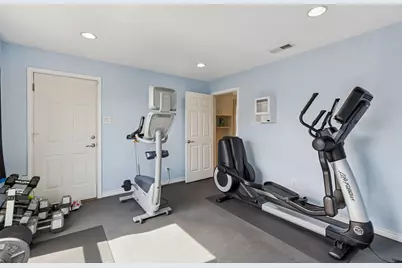 7040 Oakbluff Drive, Dallas, TX 75254 - Photo 29