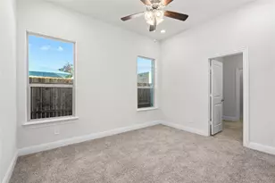 725 Oakridge Trl, Richardson, TX 75080 - Photo 9