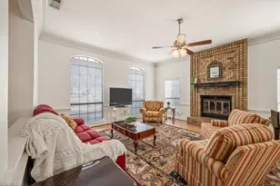 3528 Meadowside Dr, Bedford, TX 76021 - Photo 5