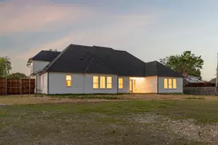 3710 Castle Dr, Rowlett, TX 75089 - Photo 37