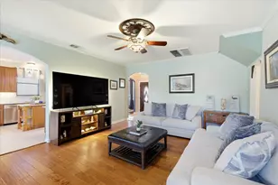 633 Cherry Tree Dr, Keller, TX 76248 - Photo 5