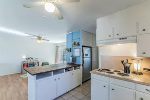 2200 Hermanson Dr, Waco, TX 76710 - Photo 11