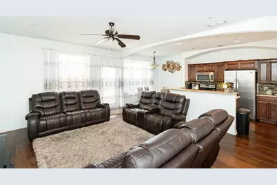 232 Corinna Court, Hurst, TX 76053 - Photo 3