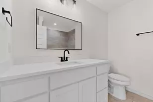 1610 Life Ave, Dallas, TX 75212 - Photo 17