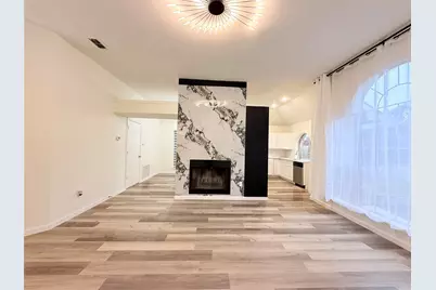 2711 Canterbury Street, Euless, TX 76039 - Photo 7