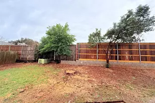 2711 Canterbury St, Euless, TX 76039 - Photo 33