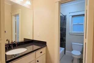 632 W 17th St, Houston, TX 77008 - Photo 15