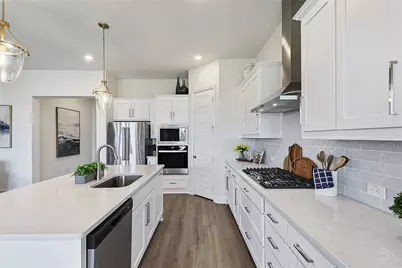 1616 Estivella Drive, Little Elm, TX 75068 - Photo 13