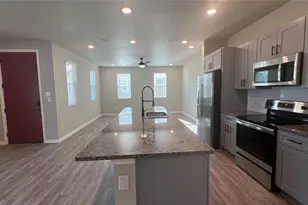 616 Vine St, Argyle, TX 76226 - Photo 3