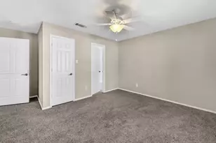 10041 Regent Row St, Benbrook, TX 76126 - Photo 25