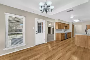 10041 Regent Row St, Benbrook, TX 76126 - Photo 19