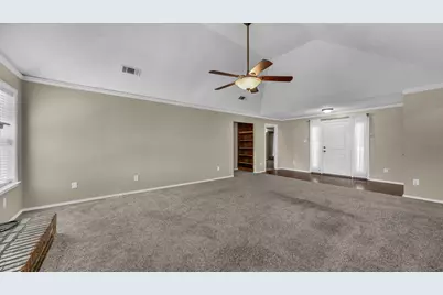 10041 Regent Row Street, Benbrook, TX 76126 - Photo 13