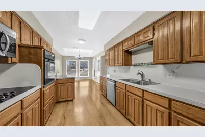 10041 Regent Row Street, Benbrook, TX 76126 - Photo 17