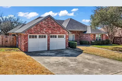 10041 Regent Row Street, Benbrook, TX 76126 - Photo 3