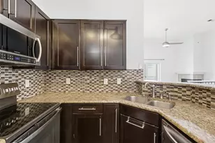 2201 Wolf St, Dallas, TX 75201 - Photo 5