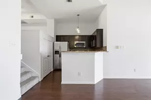 2201 Wolf St, Dallas, TX 75201 - Photo 13