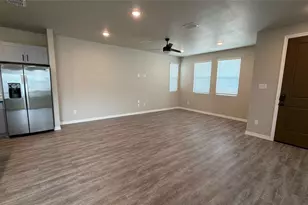 604 Vine St, Argyle, TX 76226 - Photo 5