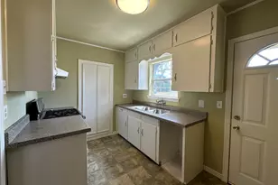 3439 W 2nd Ave, Corsicana, TX 75110 - Photo 3